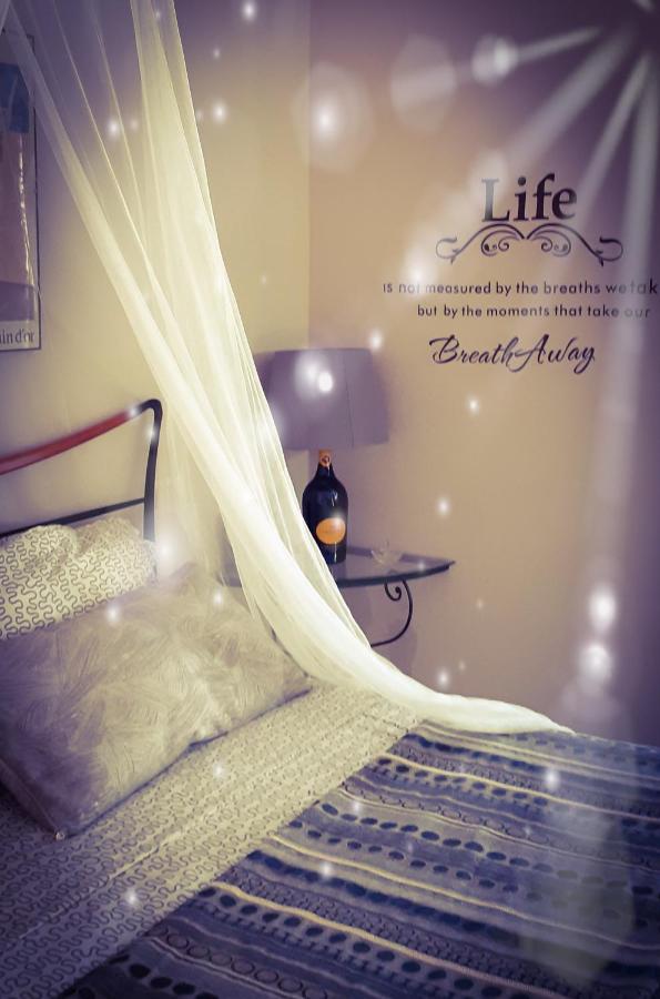 Alice'S Room By Casolare Isabella Ponsacco Luaran gambar
